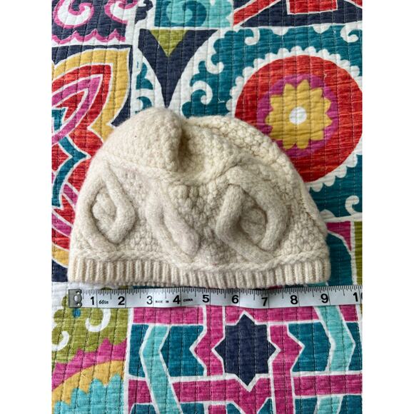 Aran Crafts Made in Ireland 100% Merino Wool Child’s Ivory Knit Beanie One Size - Picture 5 of 7